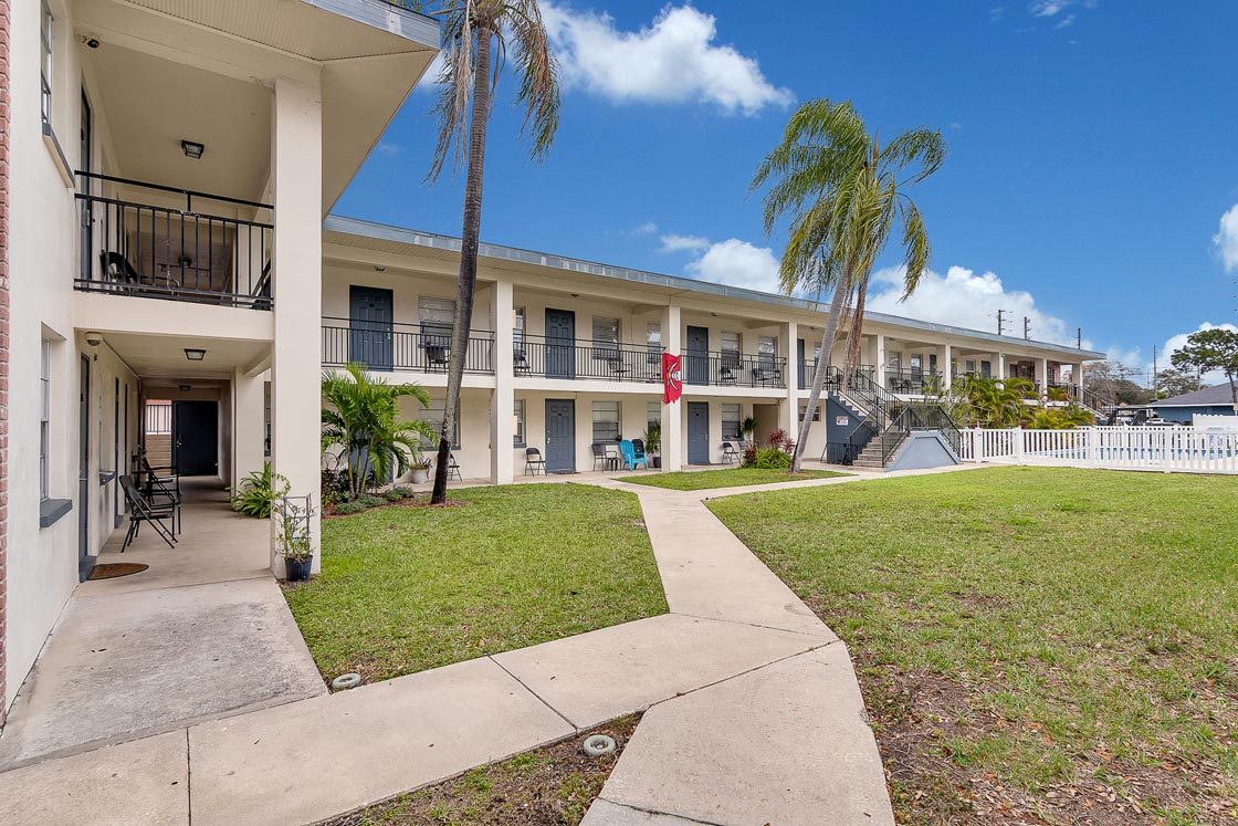 Real Recovery Sober Living-St Pete Property-5401 1st Ave S St Petersburg FL 33707 (30)