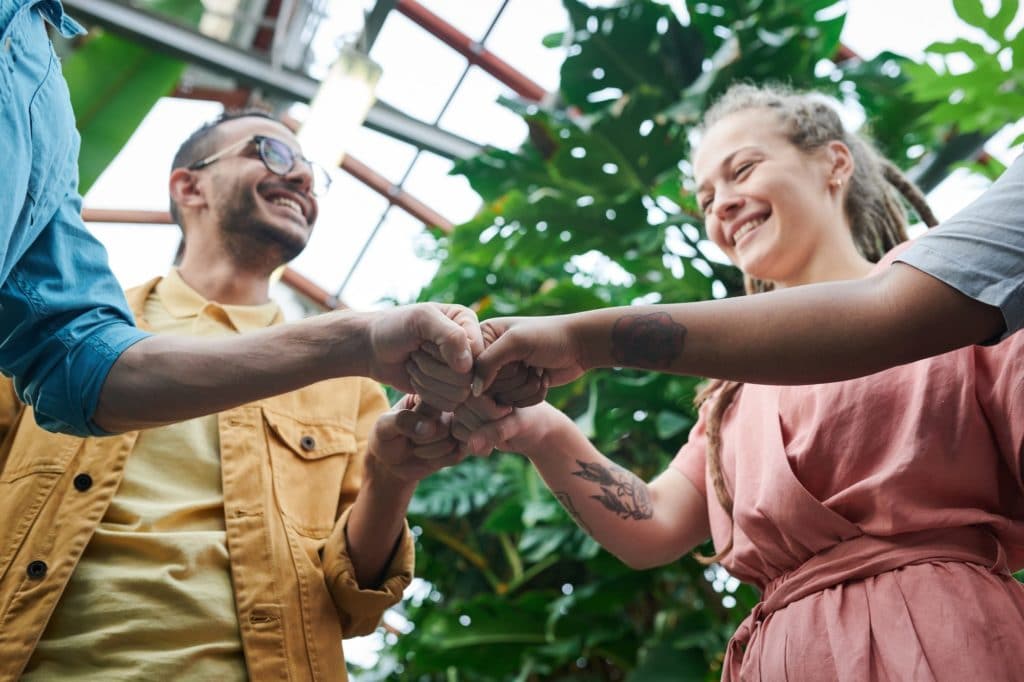8 Fun Things in Recovery: Nurturing a New Outlook on Life 5 trust
