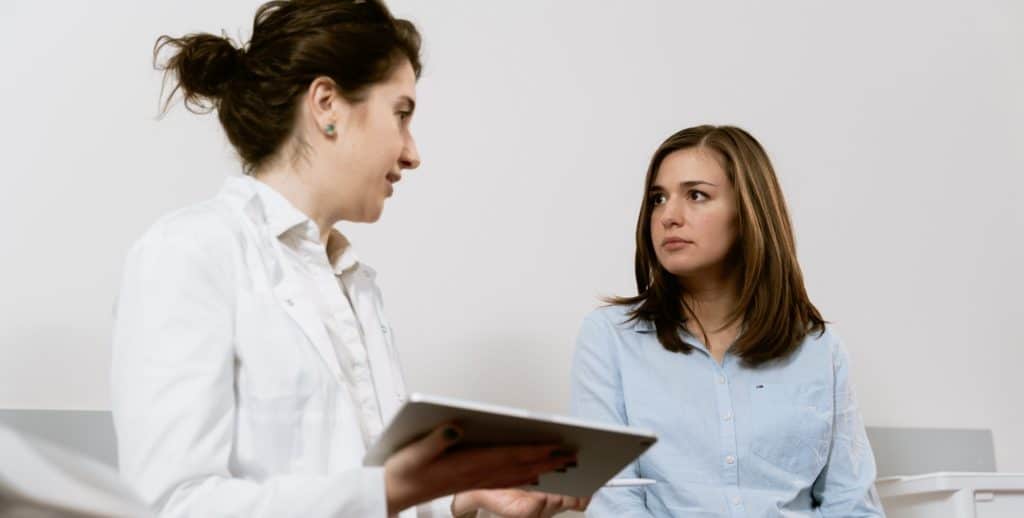 Why Mixing Prescription Drugs with Alcohol Is Dangerous 1 medical session with a patient