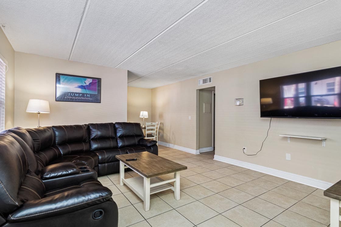 Real-Recovery-Sober-Living-for-Men-North-Tampa-Property-14702-N-Florida-Ave-Tampa-FL-33613-27.jpg