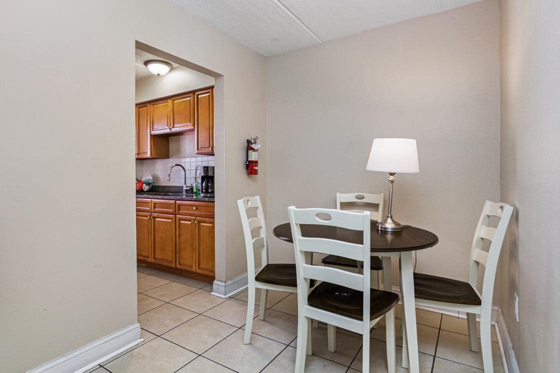 Real-Recovery-Sober-Living-for-Men-North-Tampa-Property-14702-N-Florida-Ave-Tampa-FL-33613-28.jpg