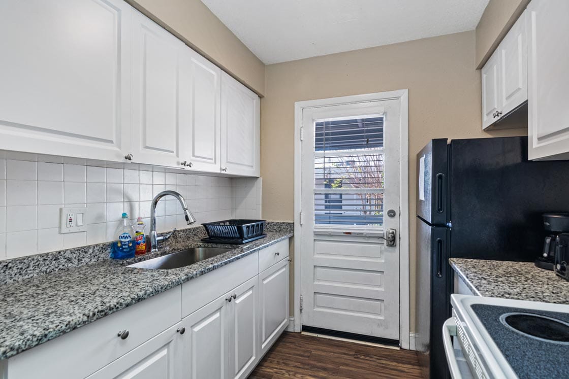 Real-Recovery-Sober-Living-for-Men-North-Tampa-Property-14702-N-Florida-Ave-Tampa-FL-33613-32.jpg