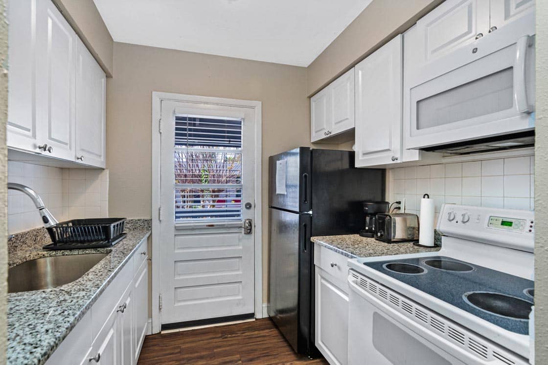 Real-Recovery-Sober-Living-for-Men-North-Tampa-Property-14702-N-Florida-Ave-Tampa-FL-33613-33-1.jpg