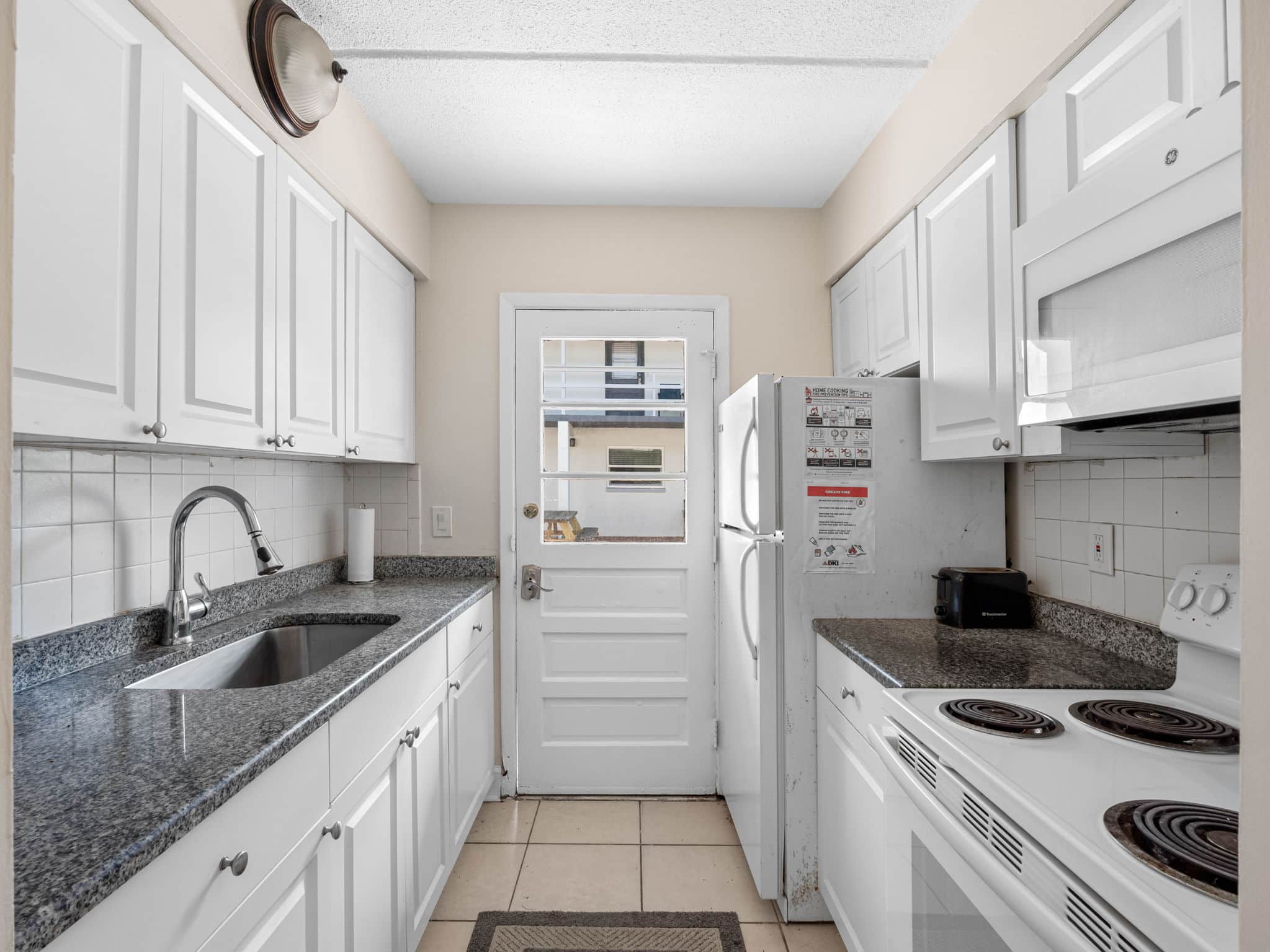 sober living | 39 web or mls 14702 N Florida Ave Tampa FL 39
